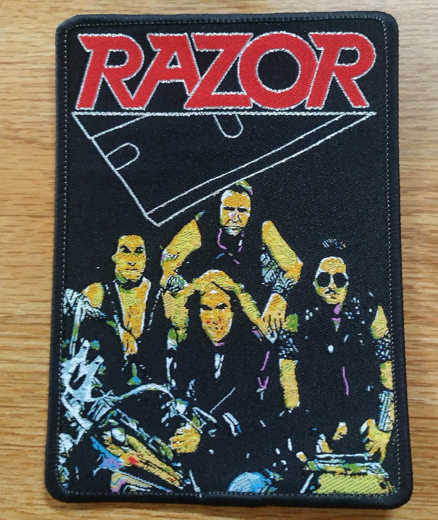 Razor band Woven Patch black border