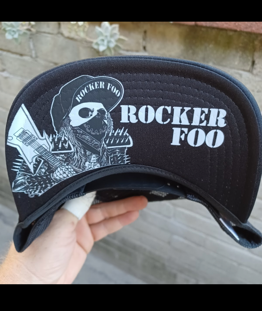 ROCKER FOO ® TRUCKER HAT (Maniac)