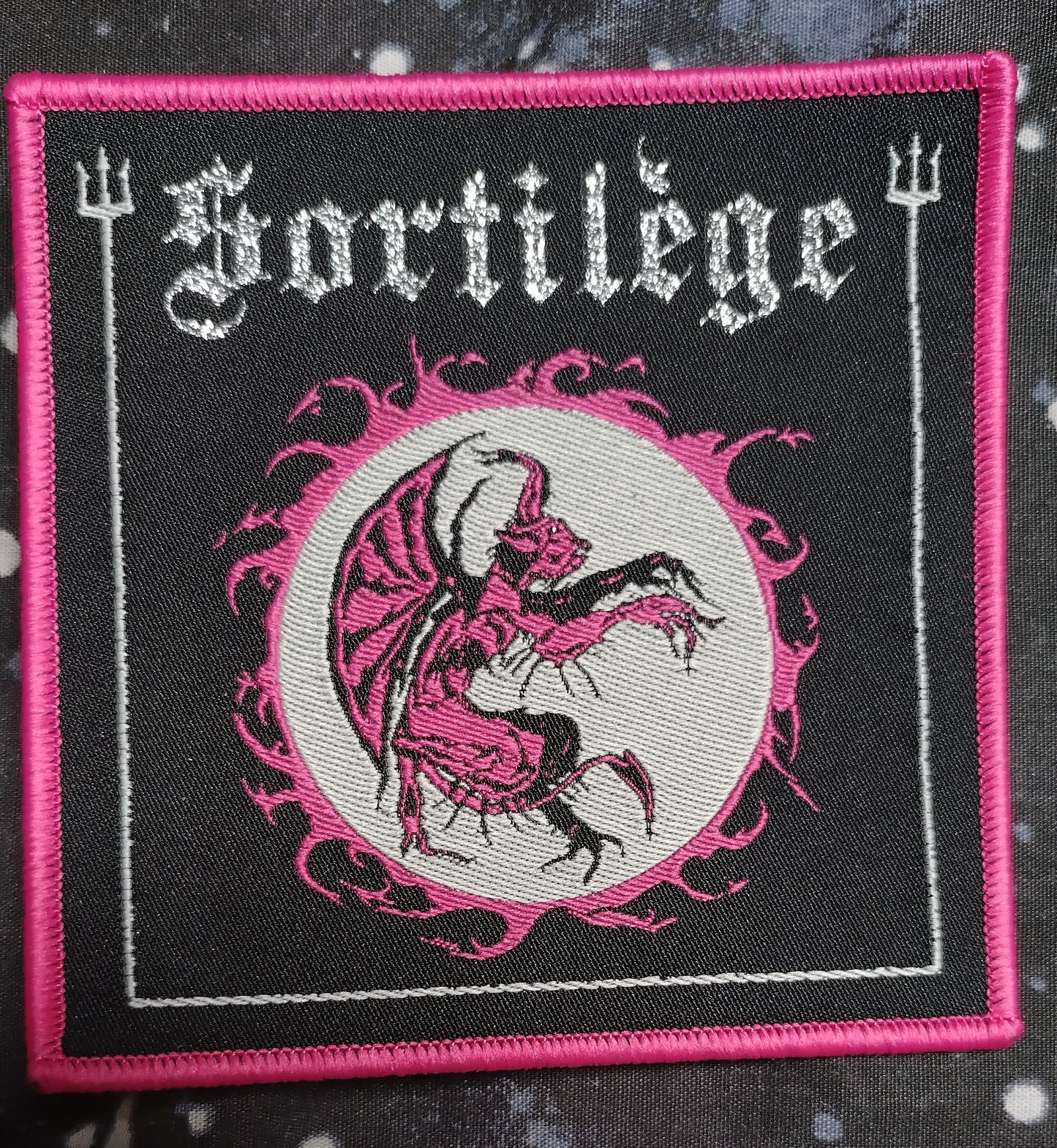 Sortilege EP Pink border Woven Patch